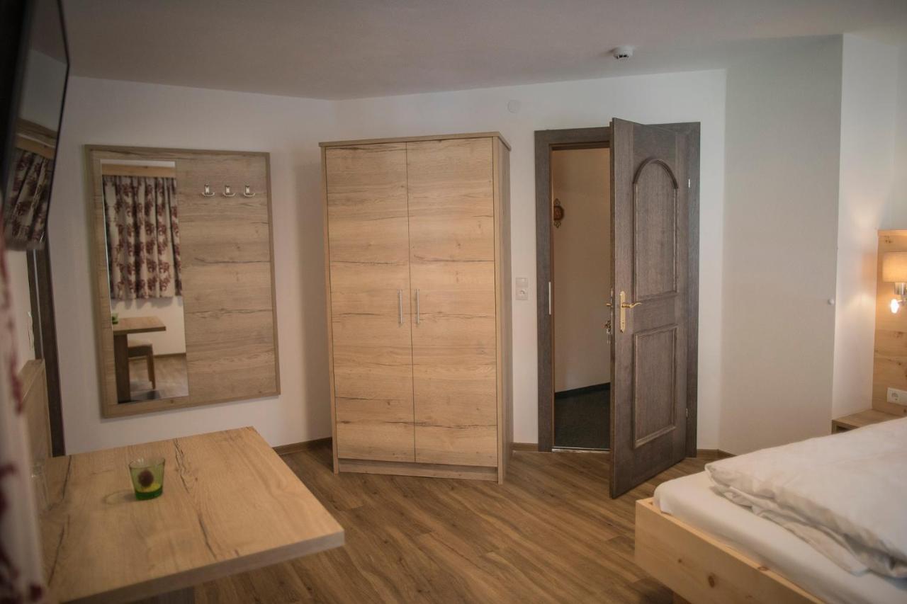 זולדן Hotel Am Hof מראה חיצוני תמונה